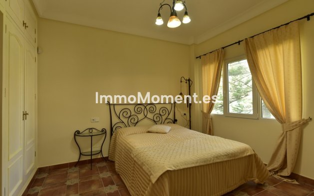 Wiederverkauf - Villa - Orihuela - Villamartin