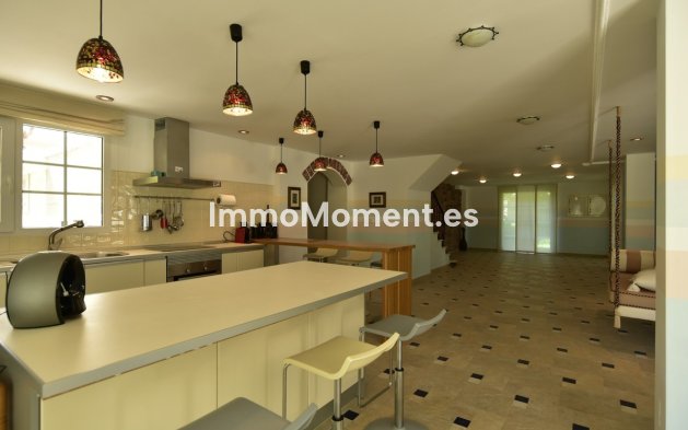 Wiederverkauf - Villa - Orihuela - Villamartin