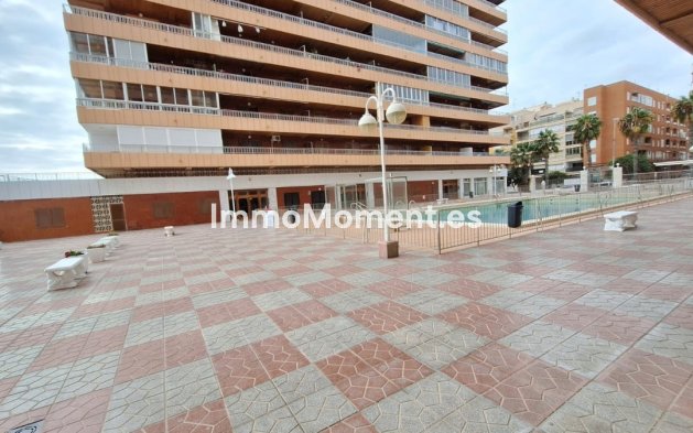 Wiederverkauf - Wohnung - Torrevieja - Torrevieja Centro