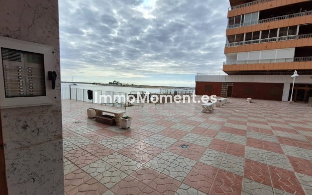 Wiederverkauf - Wohnung - Torrevieja - Torrevieja Centro