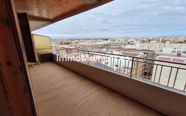 Wiederverkauf - Wohnung - Torrevieja - Torrevieja Centro