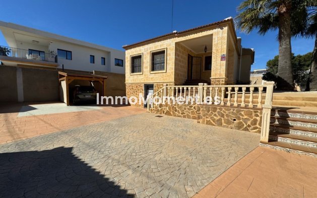 Wiederverkauf - Villa - Torrevieja - Torrevieja Centro