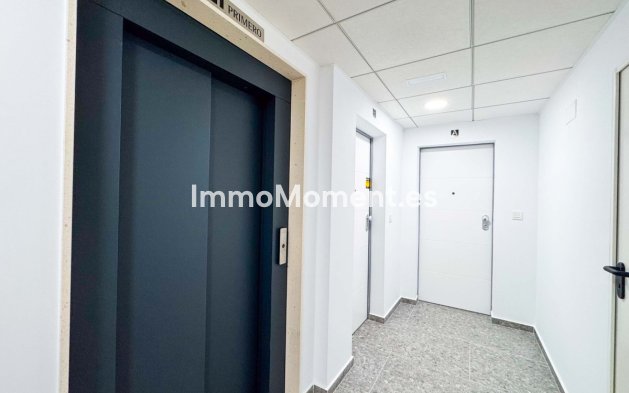 Revente - Appartement - Torrevieja - Torrevieja Centro