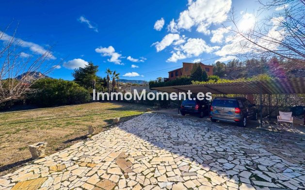 Wiederverkauf - Villa - Elda - Elda Centro