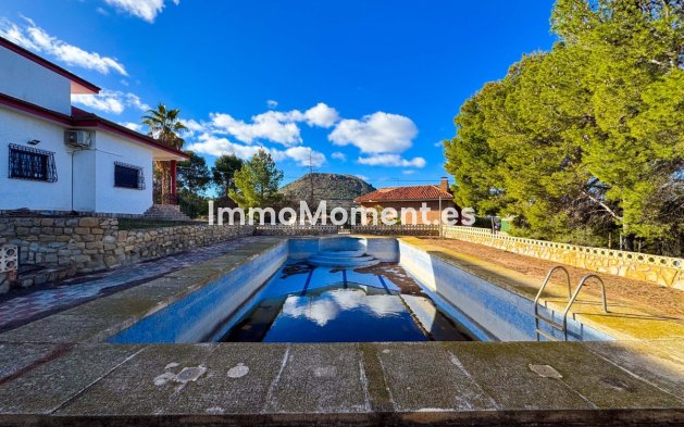 Wiederverkauf - Villa - Elda - Elda Centro