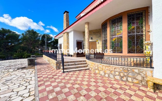 Wiederverkauf - Villa - Elda - Elda Centro