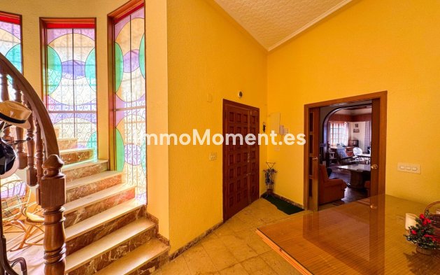 Wiederverkauf - Villa - Elda - Elda Centro