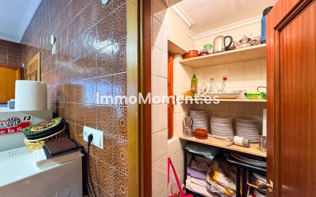 Wiederverkauf - Villa - Elda - Elda Centro