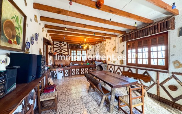 Wiederverkauf - Villa - Elda - Elda Centro