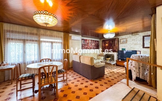 Bestaande woning - Villa - Elda - Elda Centro