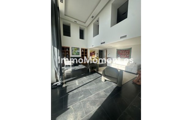 Resale - Apartment - Marbella - Marbella Centro