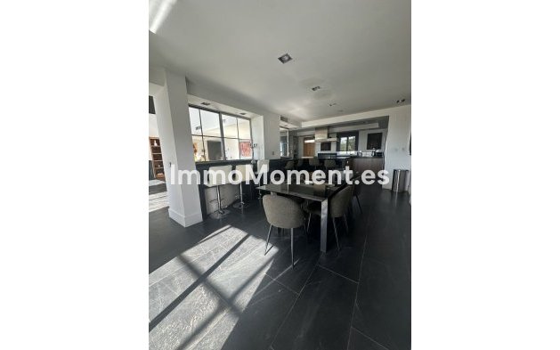 Resale - Apartment - Marbella - Marbella Centro