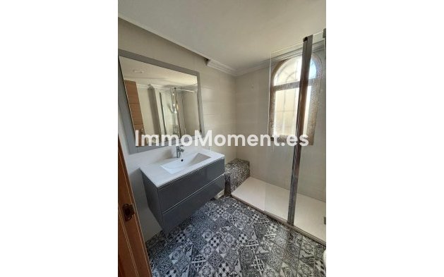 Revente - Maison mitoyenne - Estepona  - Cancelada