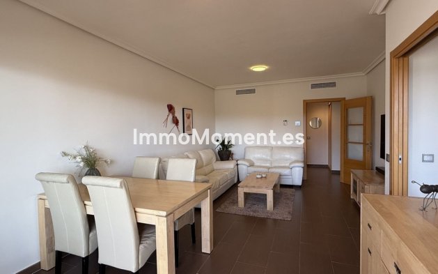 Resale - Apartment - Estepona - Selwo