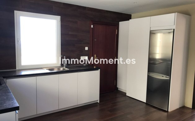 Revente - Villa - Benalmadena - Benalmadena Centro