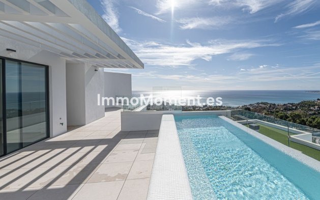 Revente - Villa - Benalmadena - Benalmadena Centro