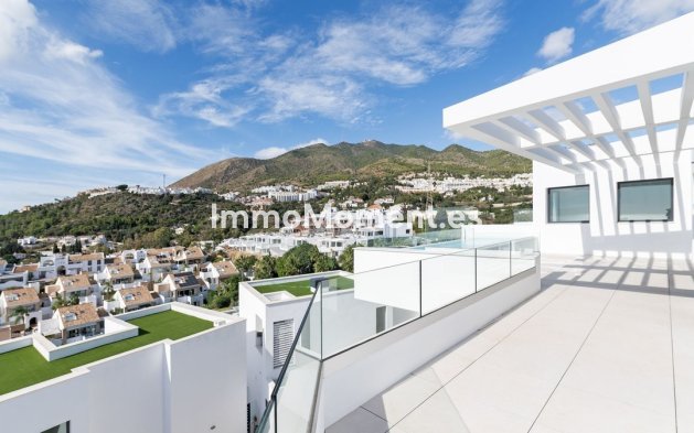 Revente - Villa - Benalmadena - Benalmadena Centro