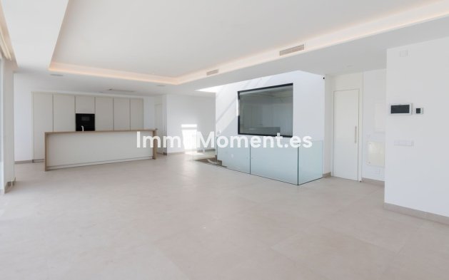 Revente - Villa - Benalmadena - Benalmadena Centro