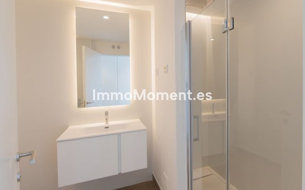 Revente - Villa - Benalmadena - Benalmadena Centro