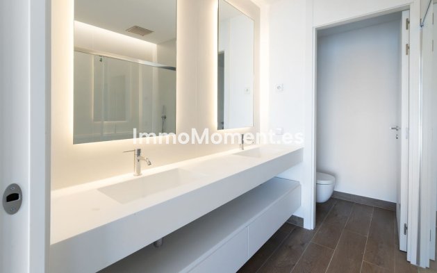 Revente - Villa - Benalmadena - Benalmadena Centro