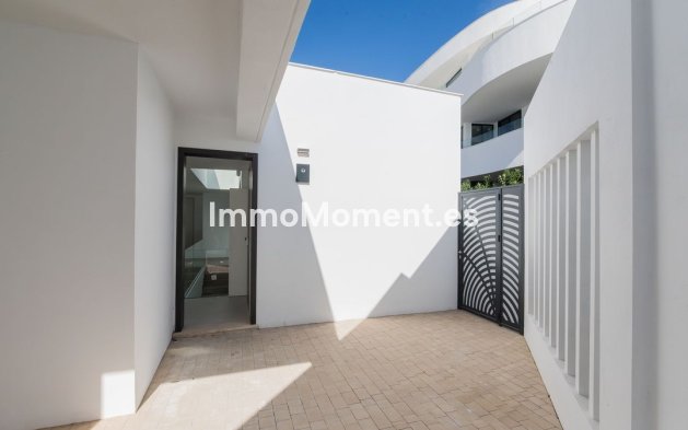 Revente - Villa - Benalmadena - Benalmadena Centro