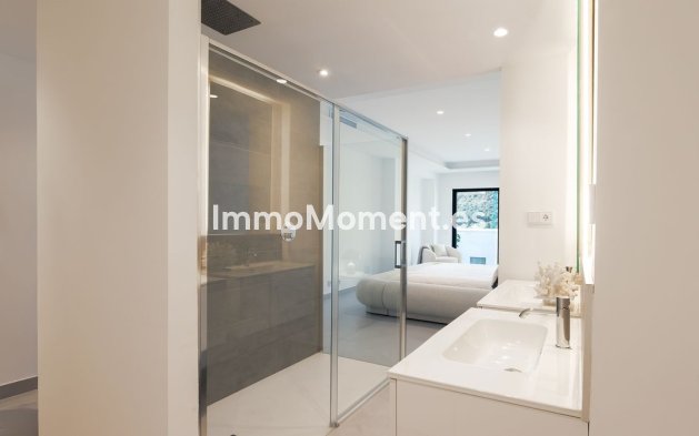 Wiederverkauf - Villa - Benalmadena - Torremuelle