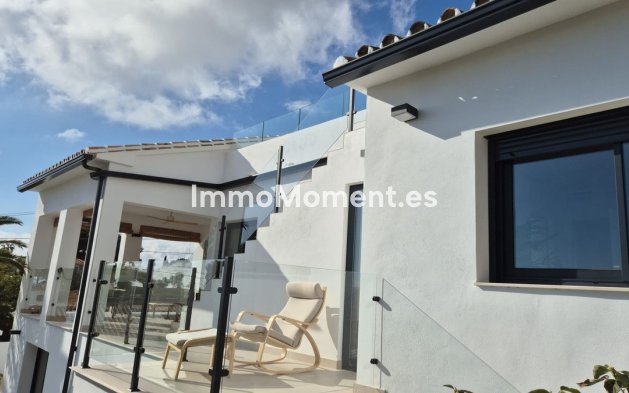 Revente - Villa - Benalmadena - Benalmadena Centro