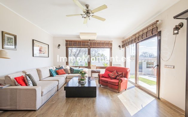 Resale - Villa - Benalmadena - Benalmadena Pueblo