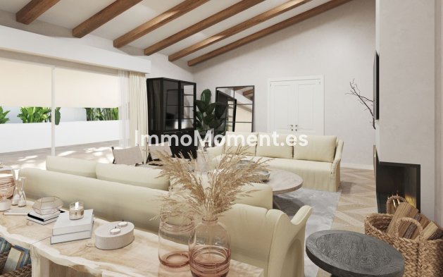 Reventa - Villa - Marbella - Río Real