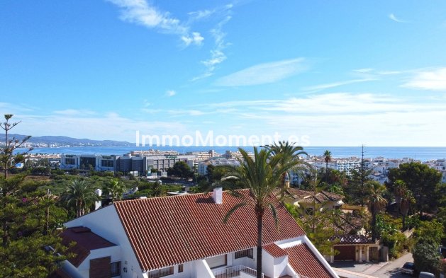 Wiederverkauf - Villa - Marbella - Nueva Andalucía