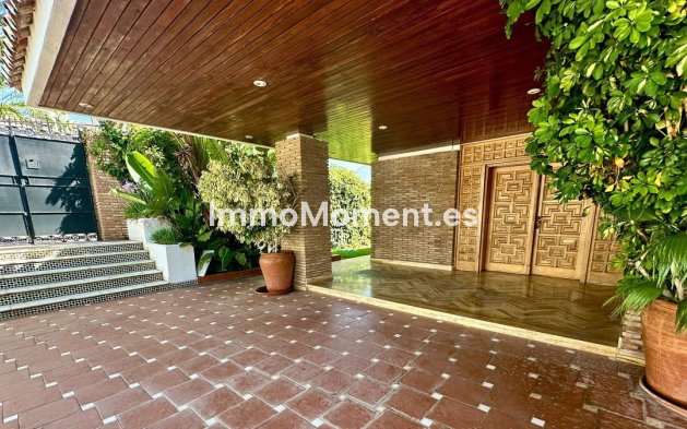 Wiederverkauf - Villa - Marbella - Nueva Andalucía