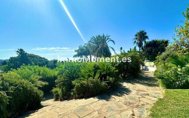 Wiederverkauf - Villa - Marbella - Nueva Andalucía