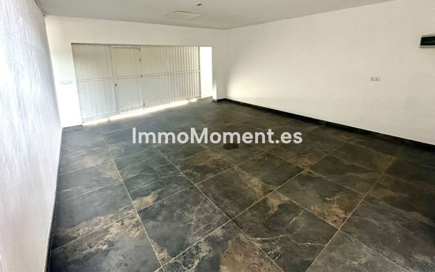 Wiederverkauf - Villa - Marbella - Nueva Andalucía