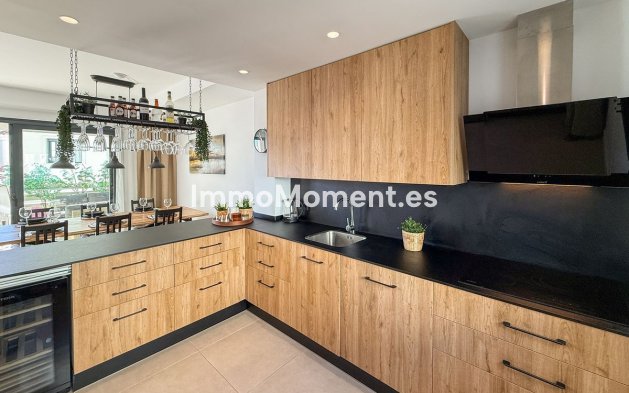 Resale - Townhouse - El Paraiso - New Golden Mile