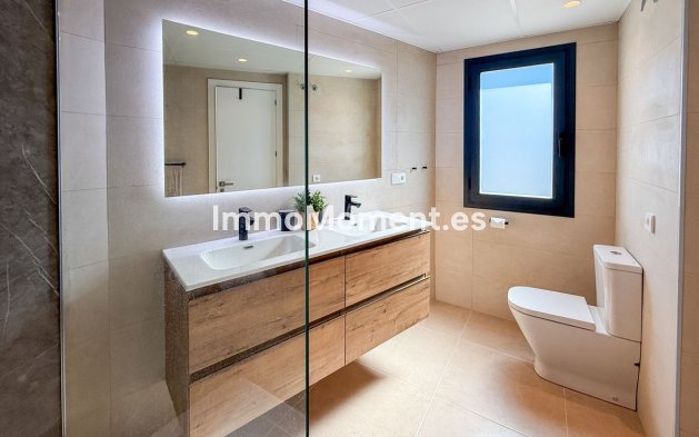 Resale - Townhouse - El Paraiso - New Golden Mile
