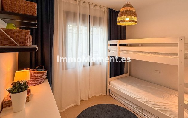 Resale - Townhouse - El Paraiso - New Golden Mile