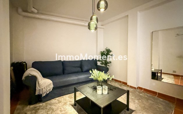 Resale - Townhouse - El Paraiso - New Golden Mile