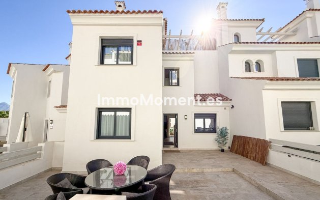 Resale - Townhouse - El Paraiso - New Golden Mile