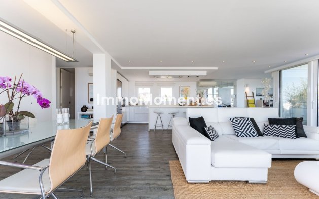 Resale - Apartment - Mijas - Calahonda