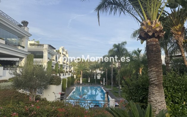 Bestaande woning - Appartement - Estepona  - Estepona Centro