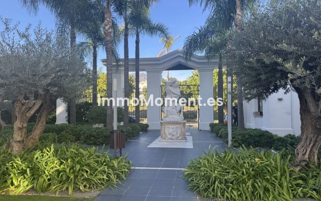 Bestaande woning - Appartement - Estepona  - Estepona Centro