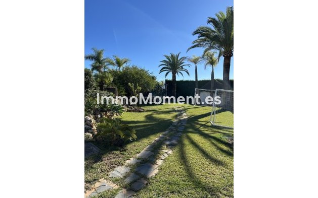 Wiederverkauf - Villa - Estepona  - New Golden Mile