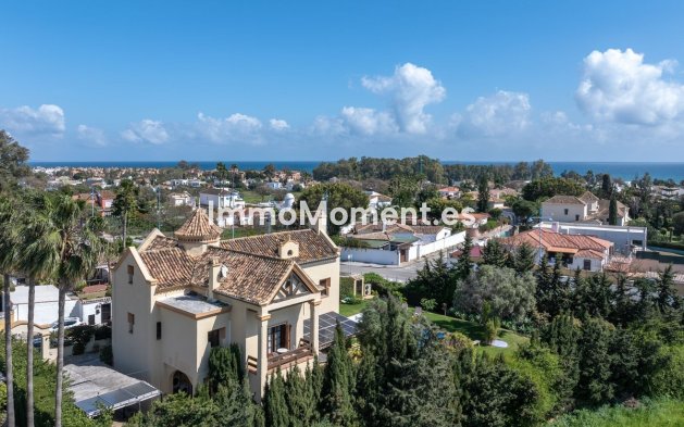Resale - Villa - Marbella - San Pedro de Alcántara