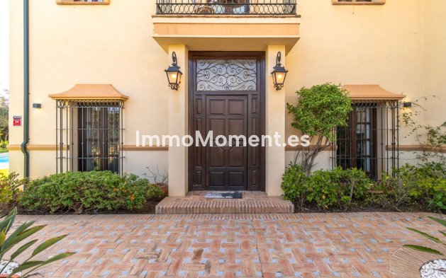 Resale - Villa - Marbella - San Pedro de Alcántara