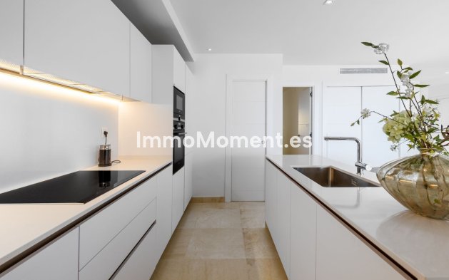 Wiederverkauf - Wohnung - Marbella - Nueva Andalucía