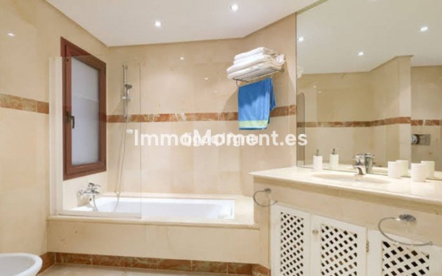 Wiederverkauf - Wohnung - Estepona  - Costalita