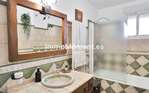 Revente - Villa - Intérieur                       - Coín