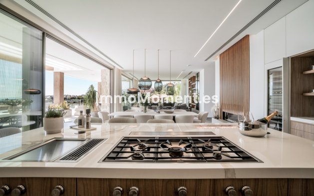 Resale - Villa - Benahavís - La Quinta