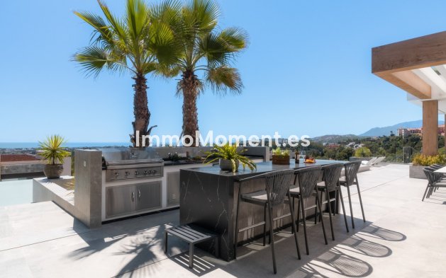 Resale - Villa - Benahavís - La Quinta