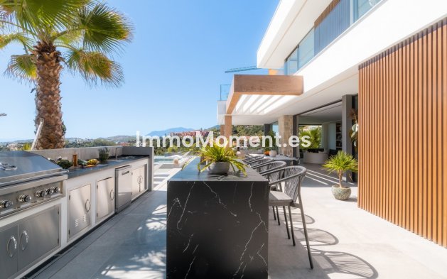 Resale - Villa - Benahavís - La Quinta